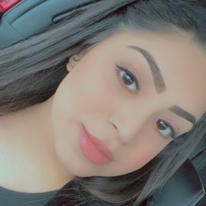 Meet your Posher, Alina